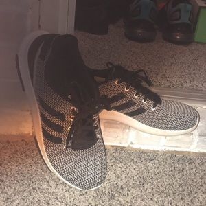 Men’s adidas sneaker